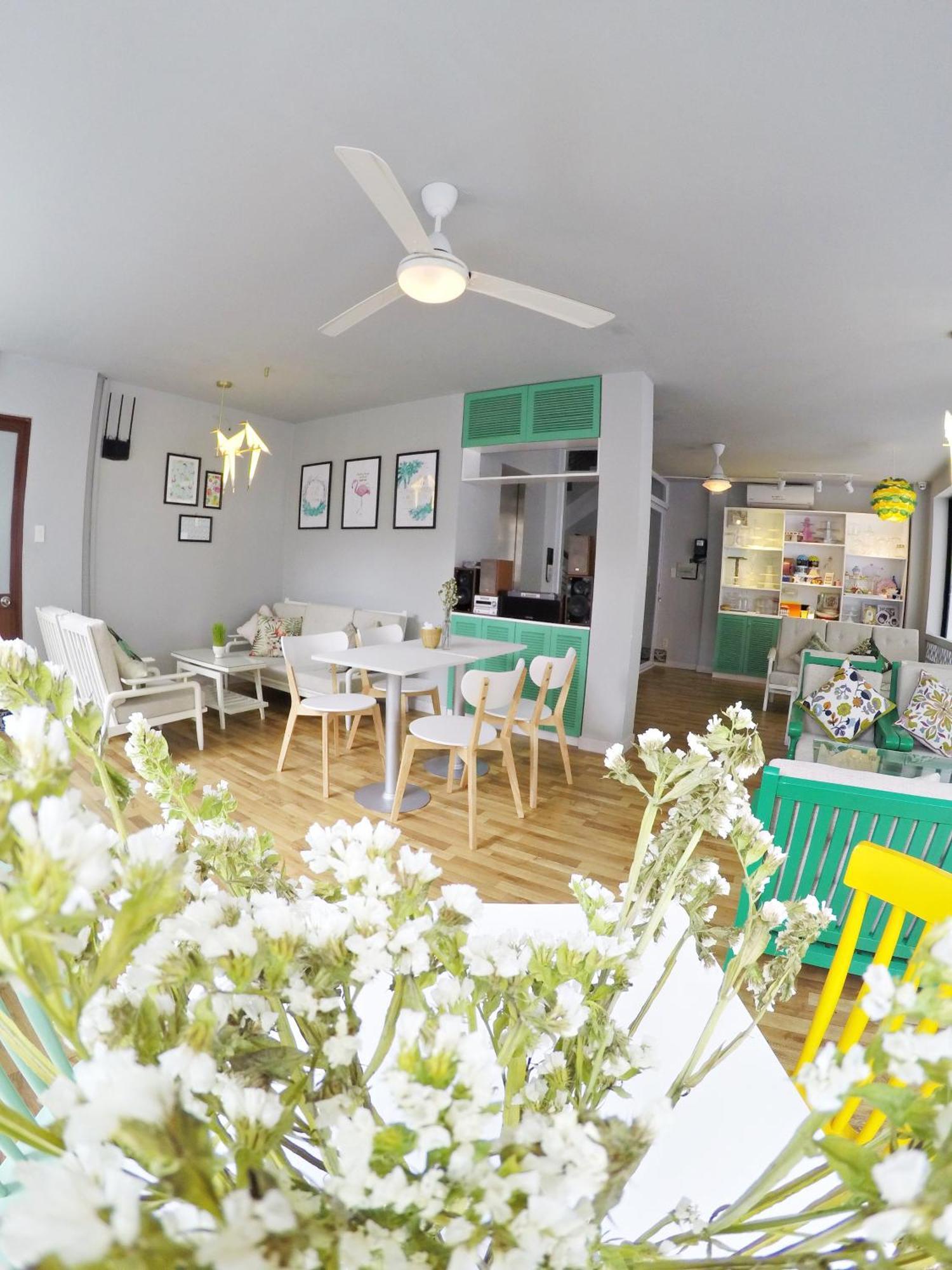 Happy Coffee Guesthouse ホーチミン市 エクステリア 写真