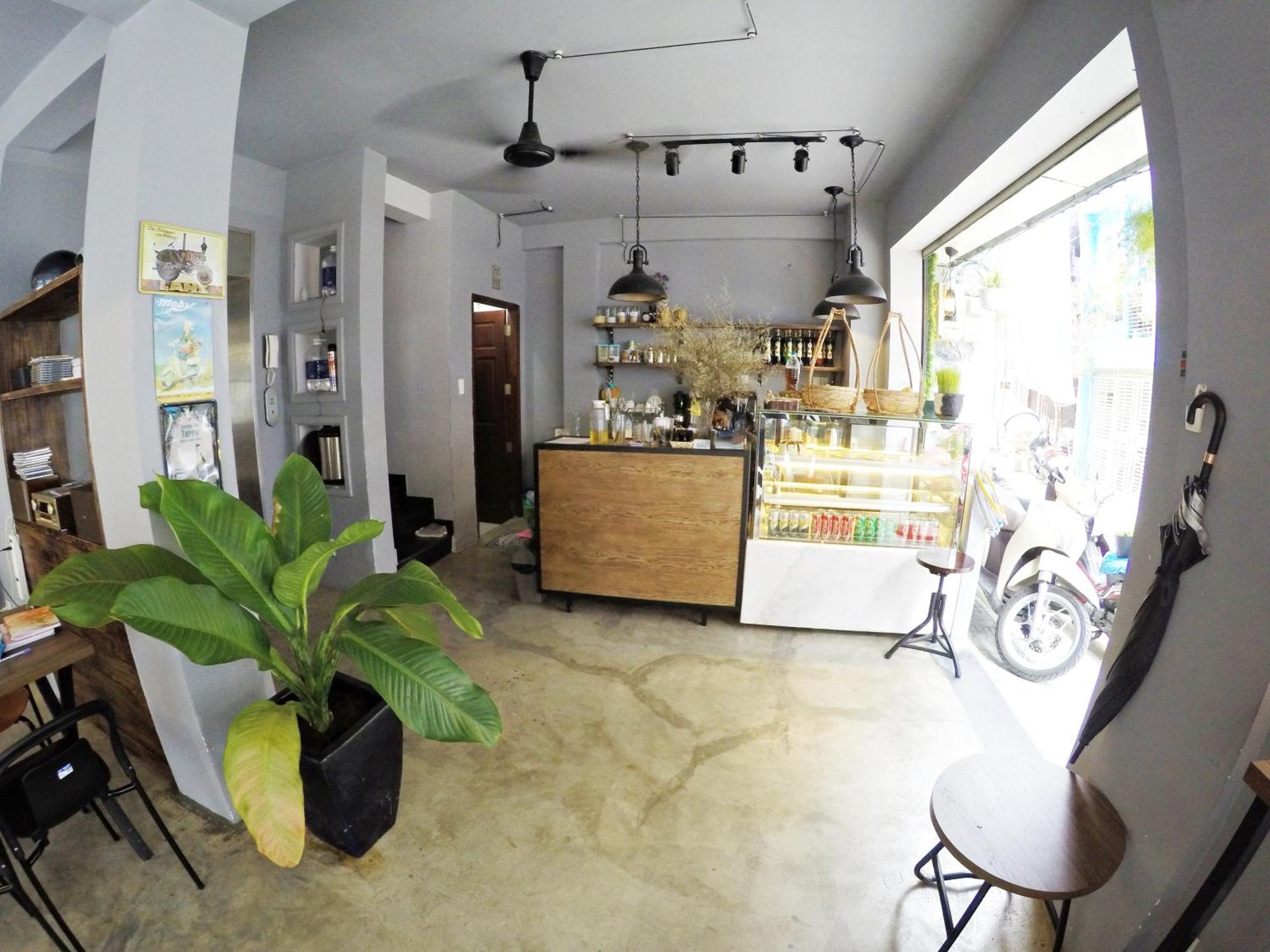 Happy Coffee Guesthouse ホーチミン市 エクステリア 写真
