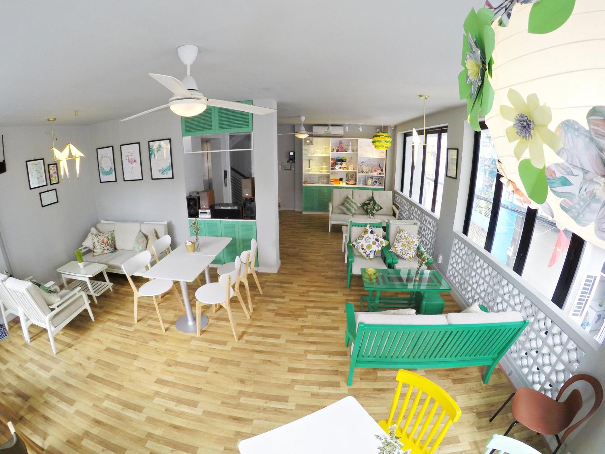 Happy Coffee Guesthouse ホーチミン市 エクステリア 写真