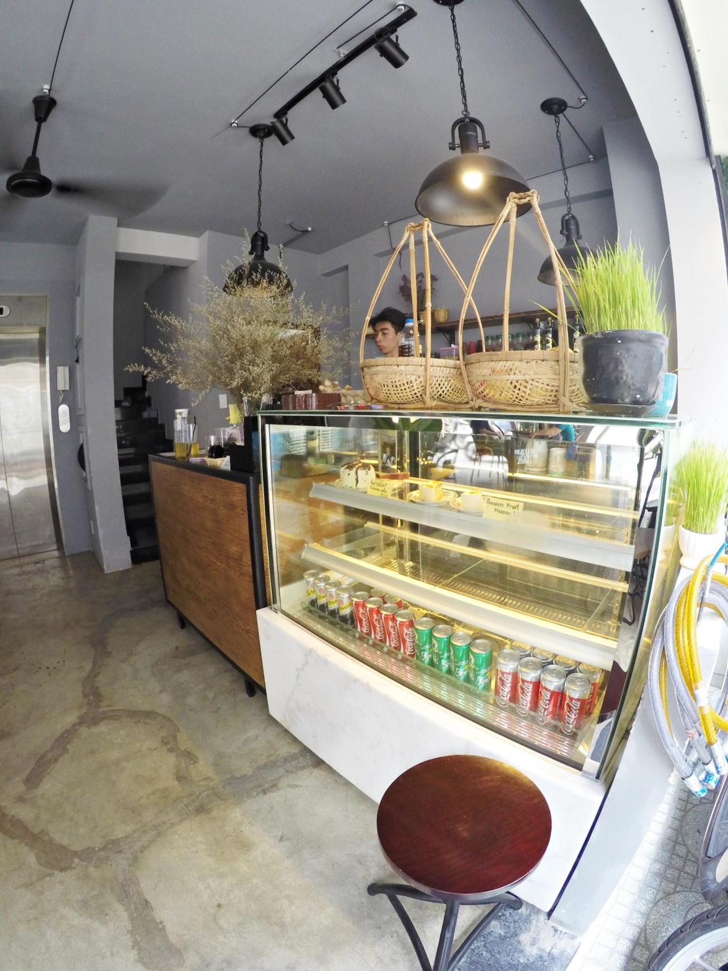 Happy Coffee Guesthouse ホーチミン市 エクステリア 写真